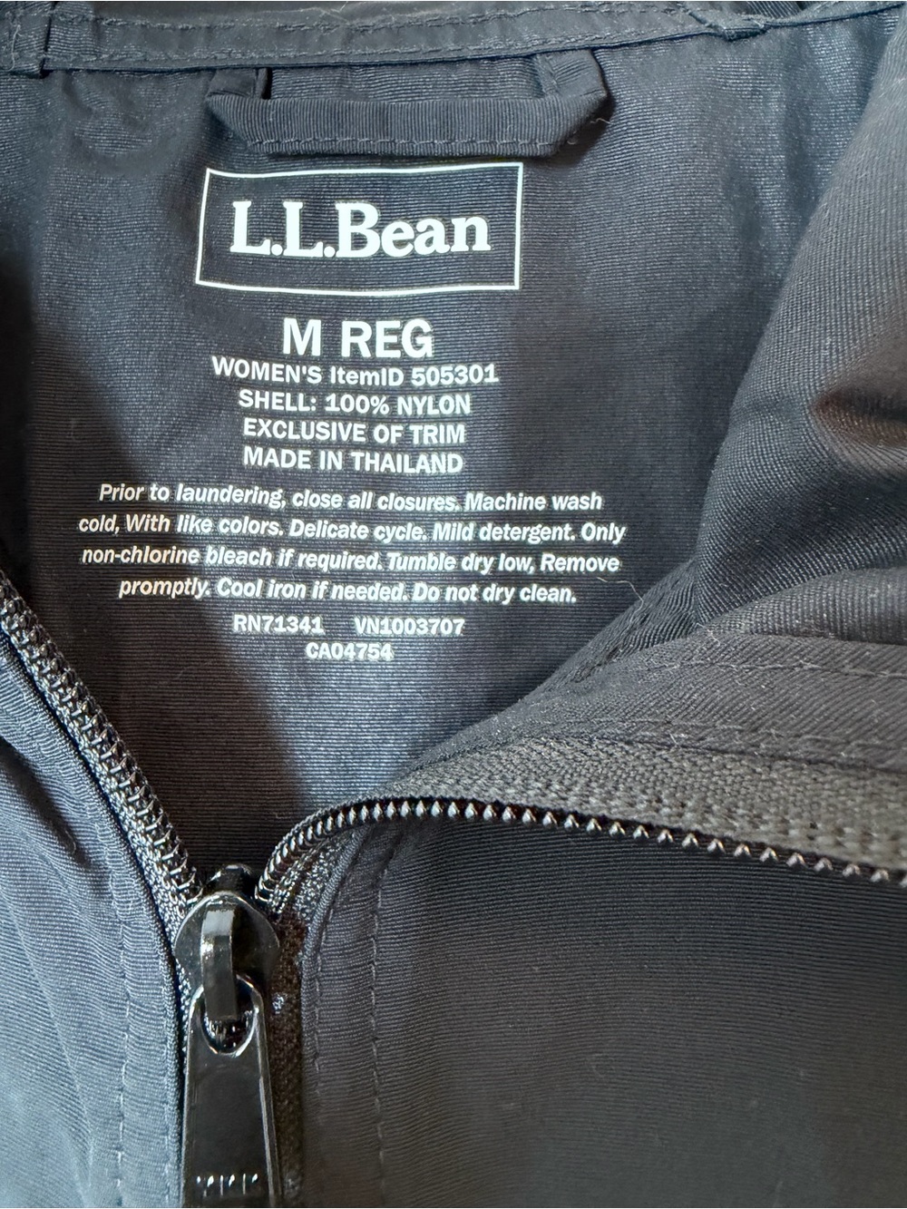 L.L. Bean Colorblock Mountain Anorak Windbreaker Jacket Teal, Black & Purple - Picture 3 of 7